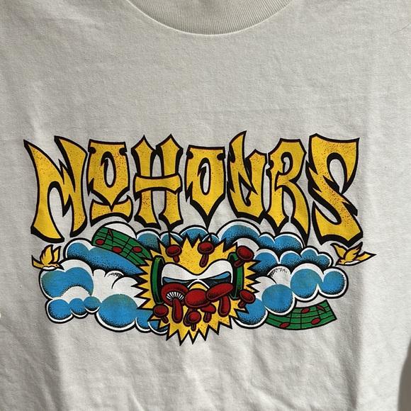 No Hours T-shirt NWOT - Picture 2 of 5